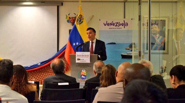 Cheo Hurtado, the Soul of Venezuela, Performs at the Permanent Mission in The Hague