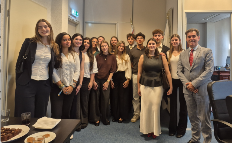 Uruguay, a Meeting Place for Spanish in The Hague