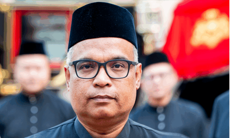 The Ambassador of Malaysia, H.E. Mr. Roseli Abdul